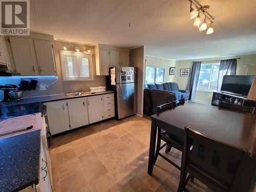 4 3624 Old Lakelse Lake Drive, Terrace, BC - Indoor Photo Showing Kitchen
