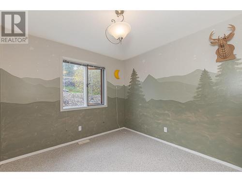 115 Twin Lakes Road, Enderby, BC - Indoor Photo Showing Other Room