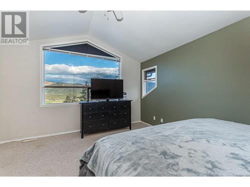115 Twin Lakes Road, Enderby, BC - Indoor Photo Showing Bedroom