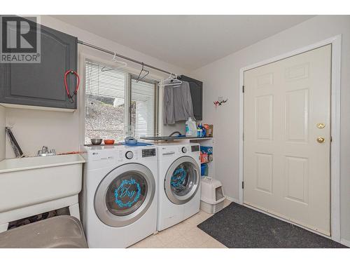 115 Twin Lakes Road, Enderby, BC - Indoor Photo Showing Laundry Room