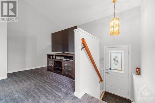542 Donald Street, Ottawa, ON - Indoor Photo Showing Other Room