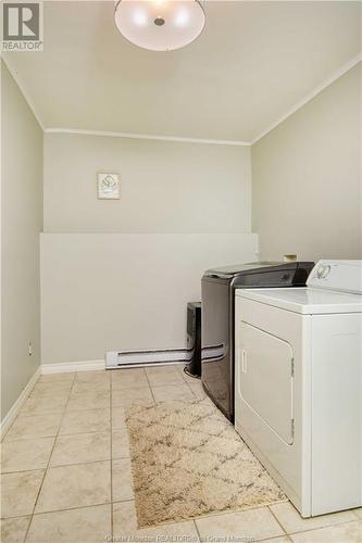 210 Frederic St, Dieppe, NB - Indoor Photo Showing Laundry Room