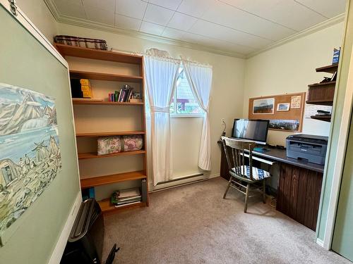 2124 Stanley Street, Nelson, BC - Indoor Photo Showing Office