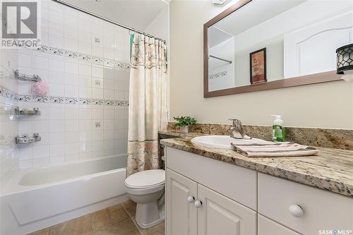204 Lakeview Avenue, Saskatchewan Beach, SK - Indoor Photo Showing Bathroom