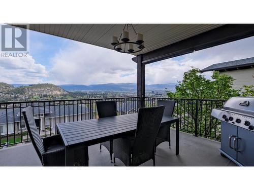 732 Traditions Crescent, Kelowna, BC - Outdoor With View With Exterior