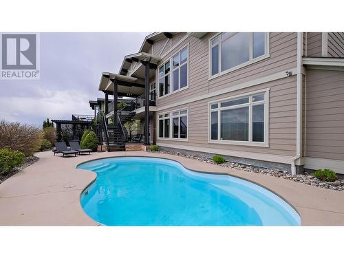 732 Traditions Crescent, Kelowna, BC - Outdoor With In Ground Pool