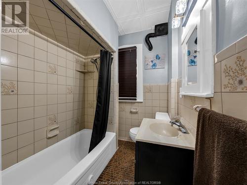 848-850 Gladstone, Windsor, ON - Indoor Photo Showing Bathroom