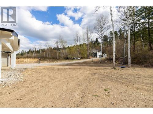 7500 Mclennan Road, Vernon, BC - Outdoor