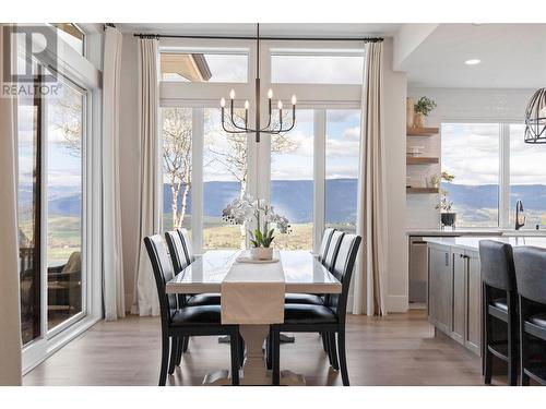 7500 Mclennan Road, Vernon, BC - Indoor Photo Showing Dining Room