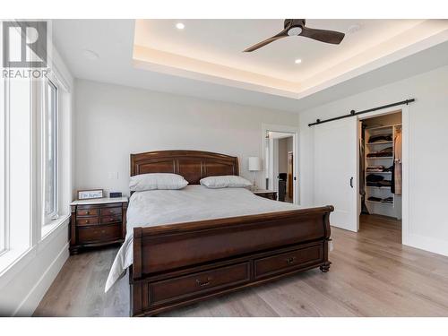 7500 Mclennan Road, Vernon, BC - Indoor Photo Showing Bedroom