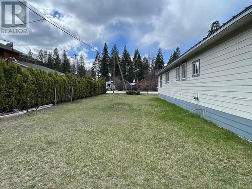 5834 3Rd Street, Beaverdell, BC 