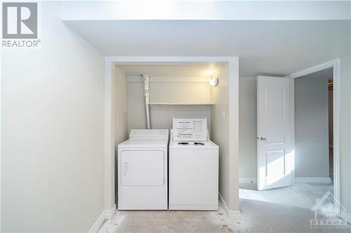 511 Ovana Crescent, Wendover, ON - Indoor Photo Showing Laundry Room