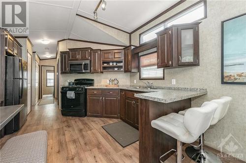 #H23 - 240 Pinewood Park Road, Haley Station, ON - Indoor Photo Showing Kitchen