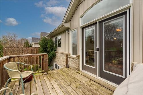 7 Sunnydale Court, Smithville, ON - Outdoor With Deck Patio Veranda With Exterior