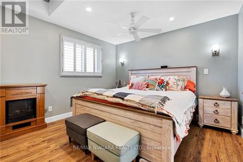 111 Sherman Drive, St. Catharines, ON - Indoor Photo Showing Bedroom