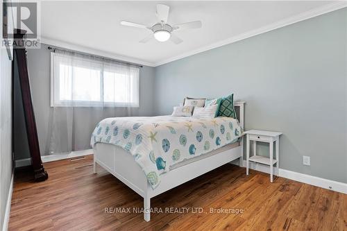 111 Sherman Drive, St. Catharines, ON - Indoor Photo Showing Bedroom