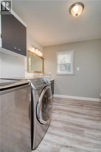 501 Johnson Point Road, Johnston Point, NB - Indoor Photo Showing Laundry Room