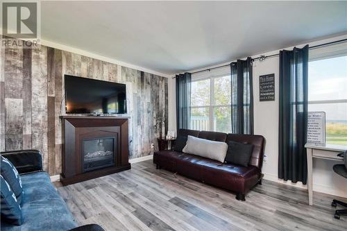 501 Johnson Point Road, Johnston Point, NB - Indoor Photo Showing Living Room With Fireplace