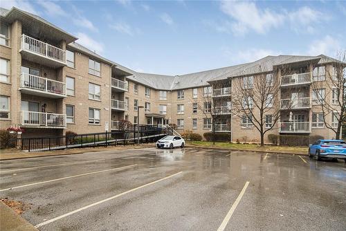56 Kerman Avenue|Unit #210, Grimsby, ON - Outdoor With Balcony With Facade