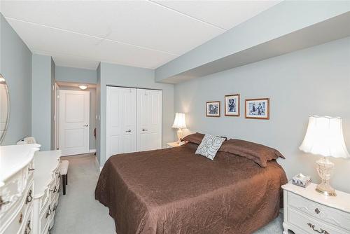56 Kerman Avenue|Unit #210, Grimsby, ON - Indoor Photo Showing Bedroom