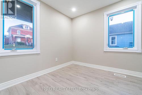 123 Charles St E, Ingersoll, ON - Indoor Photo Showing Other Room