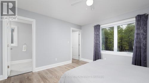 114 Pike Street, Northern Bruce Peninsula, ON - Indoor Photo Showing Bedroom