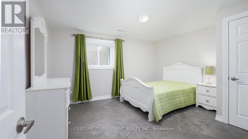 114 Pike Street, Northern Bruce Peninsula, ON - Indoor Photo Showing Bedroom