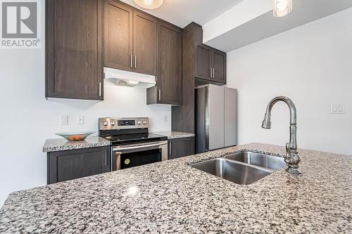 #33 -270 Melvin Ave, Hamilton, ON - Indoor Photo Showing Kitchen With Stainless Steel Kitchen With Double Sink