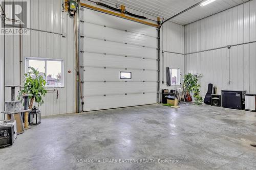 44 Albine St, Asphodel-Norwood, ON - Indoor Photo Showing Garage
