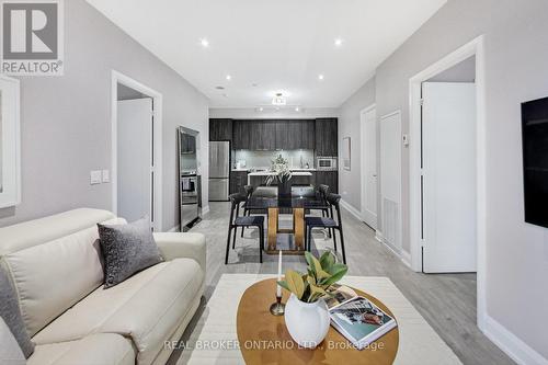 #501 -110 Marine Parade Dr, Toronto, ON - Indoor Photo Showing Other Room