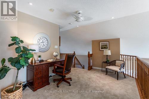 2236 Turnberry Rd, Burlington, ON - Indoor Photo Showing Other Room