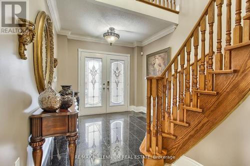10 Royal Springs Crescent, Brampton, ON - Indoor Photo Showing Other Room