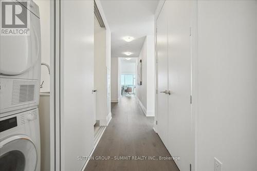 #702 -55 Port St E, Mississauga, ON - Indoor Photo Showing Laundry Room