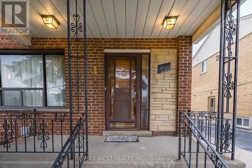 1516 Lawrence Ave W, Toronto, ON - Outdoor With Exterior
