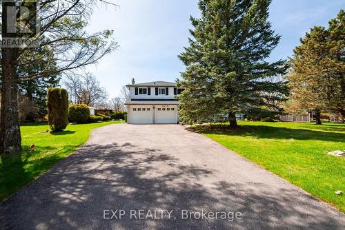 1638 Chester Dr, Caledon, ON - Outdoor