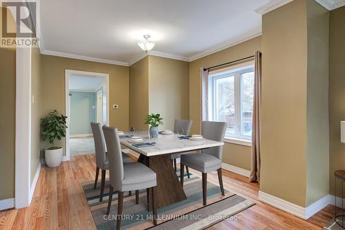 6 Eastern Ave, Brampton, ON - Indoor Photo Showing Dining Room