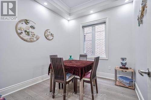 220 Wesmina Avenue, Whitchurch-Stouffville, ON - Indoor Photo Showing Dining Room