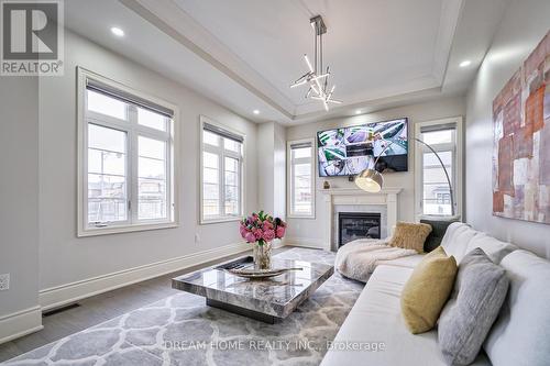 220 Wesmina Avenue, Whitchurch-Stouffville, ON - Indoor Photo Showing Living Room With Fireplace