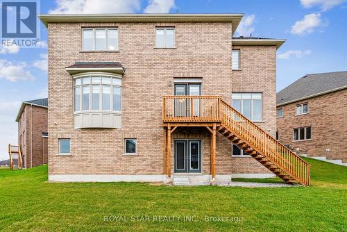 9 Sanford Circ, Springwater, ON - Outdoor With Exterior