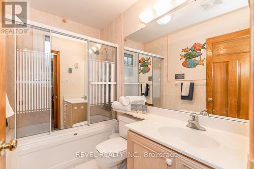 29 Chippewa Crescent, Tiny, ON - Indoor Photo Showing Bathroom