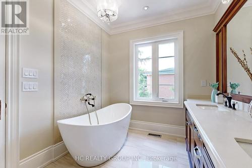 132 Byng Ave, Toronto, ON - Indoor Photo Showing Bathroom