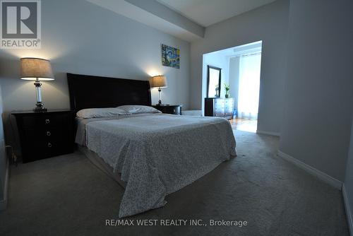 107 - 455 Rosewell Avenue, Toronto, ON - Indoor Photo Showing Bedroom