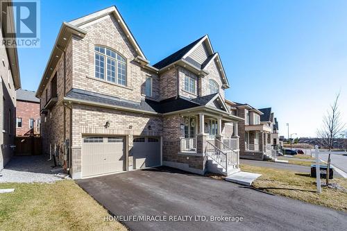 27 Balsdon Hollow, East Gwillimbury, ON - Outdoor With Facade