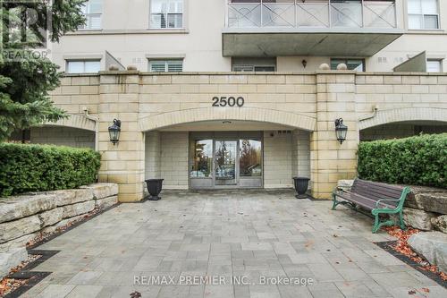 Ste 211 - 2500 Rutherford Road, Vaughan, ON - Outdoor With Balcony With Exterior