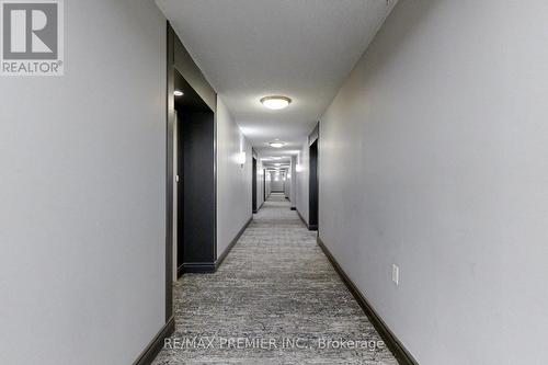 Ste 211 - 2500 Rutherford Road, Vaughan, ON - Indoor Photo Showing Other Room