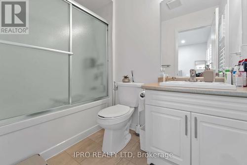 62 Pridham Place, New Tecumseth, ON - Indoor Photo Showing Bathroom