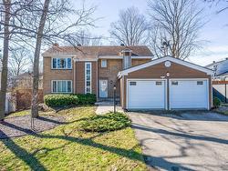 452 Crois. Jubilee  Beaconsfield, QC H9W 5S2