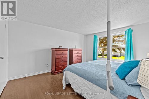 50 Bluffs Rd, Clarington, ON - Indoor Photo Showing Bedroom