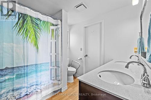 50 Bluffs Road, Clarington, ON - Indoor Photo Showing Bathroom