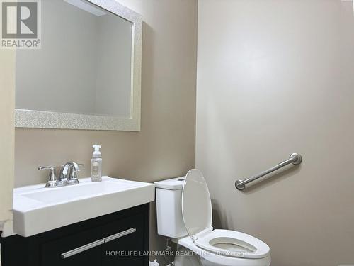 2008 Whiskey Gate, Pickering, ON - Indoor Photo Showing Bathroom